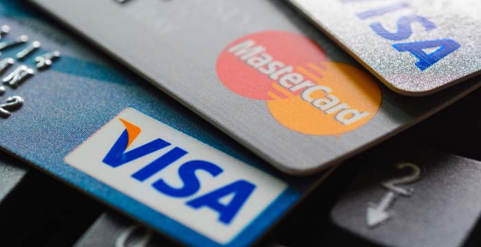 La carte de crédit pour déposer de l'argent et retirer des gains sur un site de casino au Québec